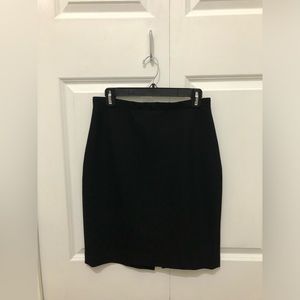 Aritzia Babaton high waisted pencil skirt